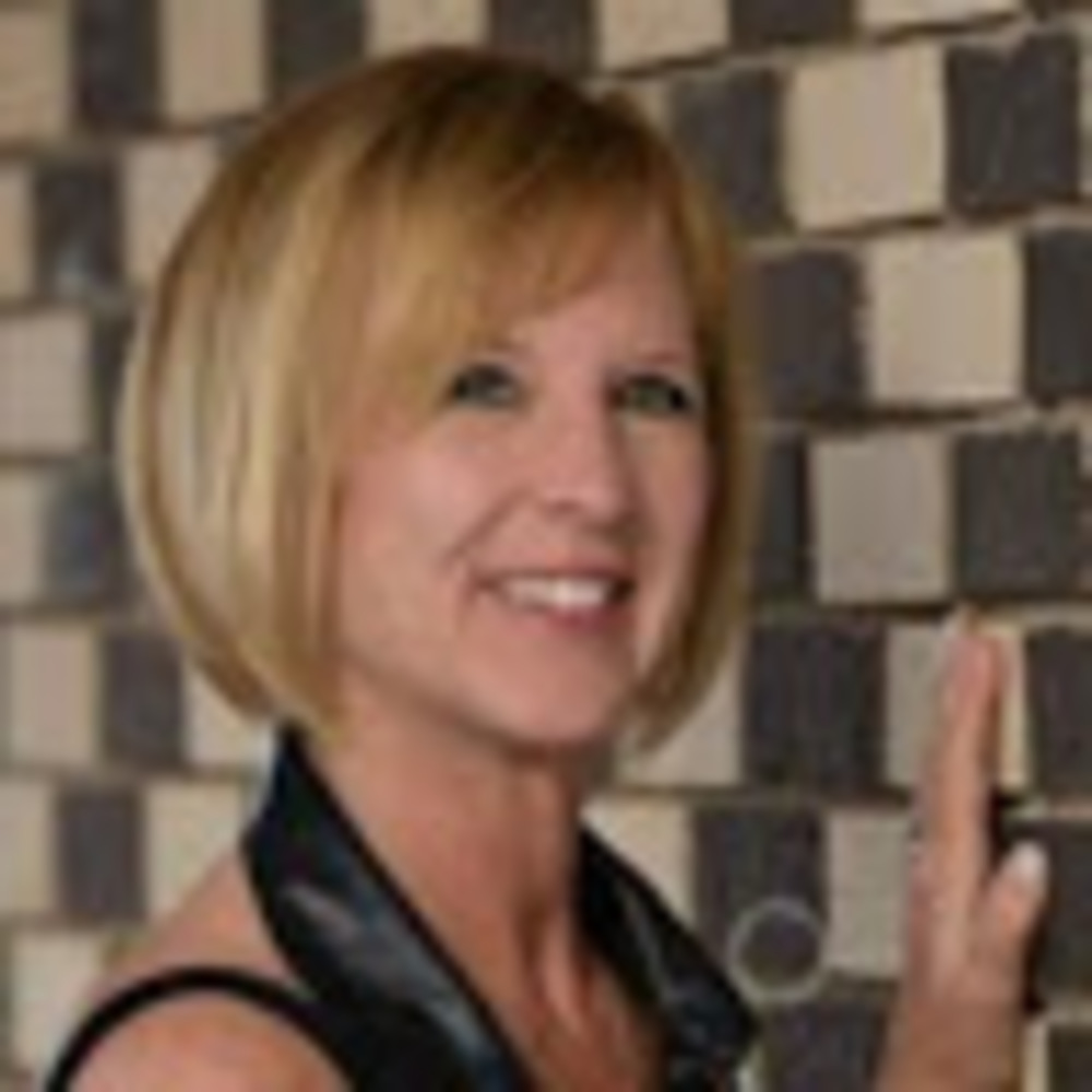 Meet your Posher, Pamela